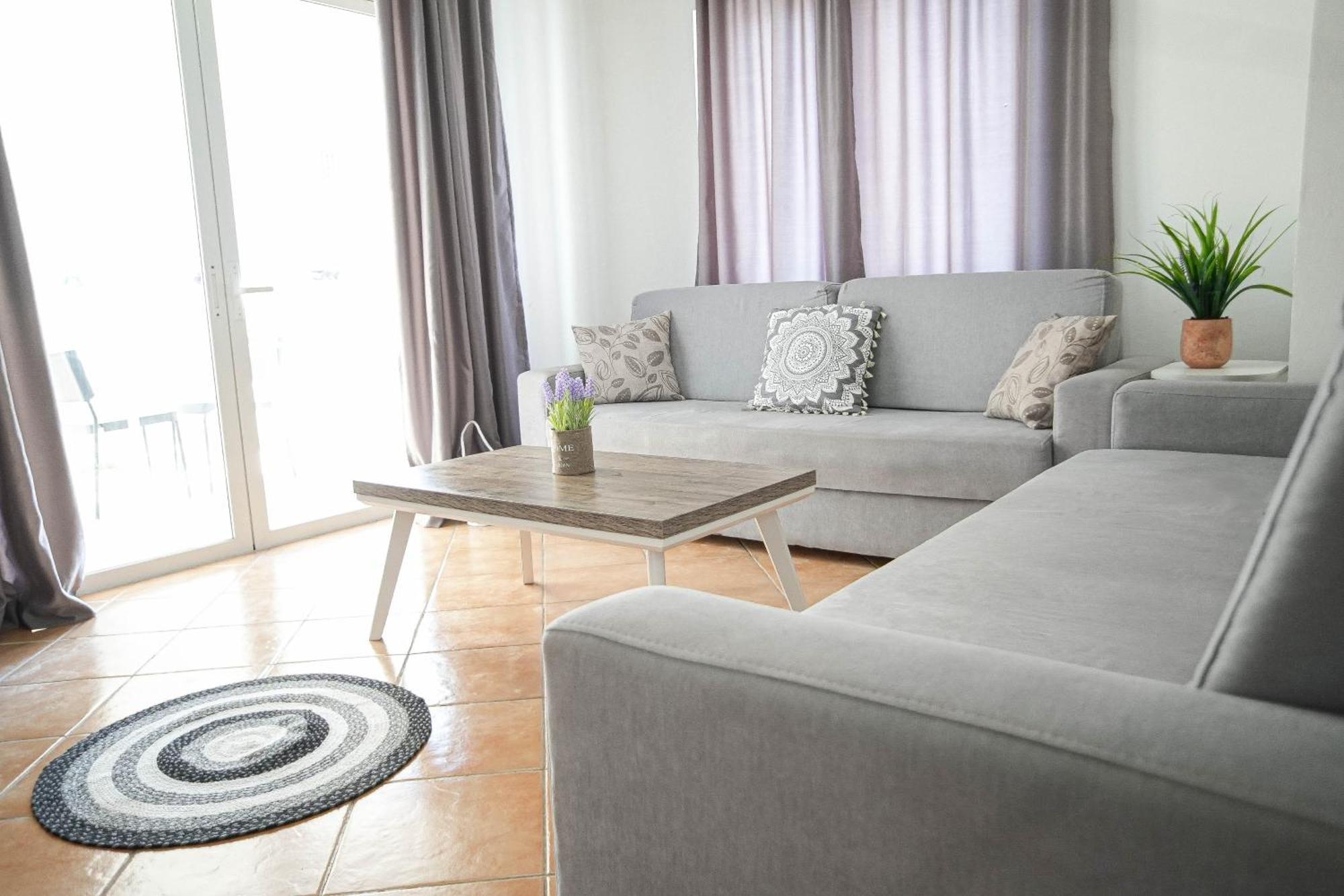 Saranda Waterside Apartments Ngoại thất bức ảnh