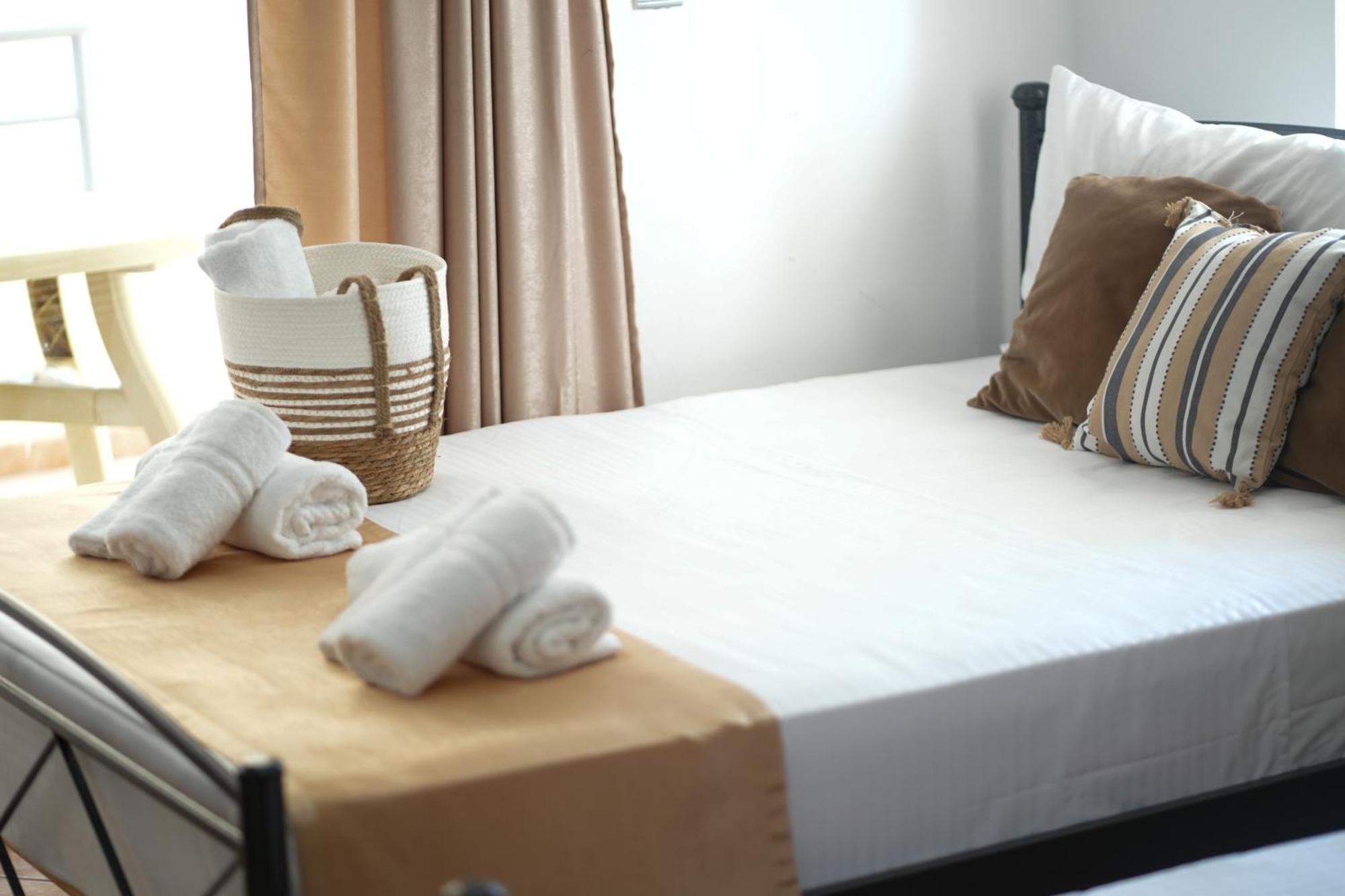 Saranda Waterside Apartments Ngoại thất bức ảnh
